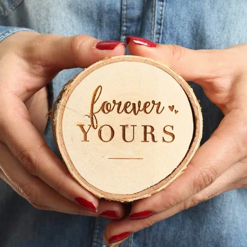 Miniatura 4 de Koyal Wholesale Caja de anillo grabada, caja de anillo de compromiso de madera real de abedul, Forever Yours, caja de propuesta de boda Siempre tuyo