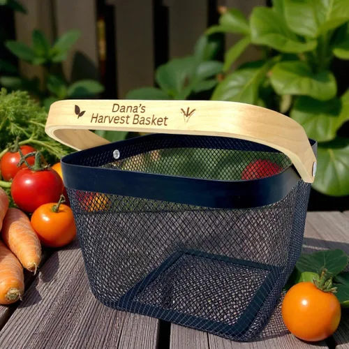 Miniatura 2 de Cesta de cosecha de malla personalizada con mango grabado personalizado, regalo para jardineros, cesta de cosecha vegetal, herramientas