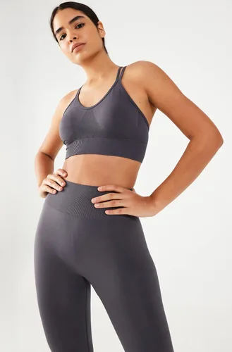 Miniatura 5 de COMEUP Sujetador deportivo sin costuras con tiras para mujer, almohadillas extraíbles en el pecho. Sujetador deportivo de soporte medio