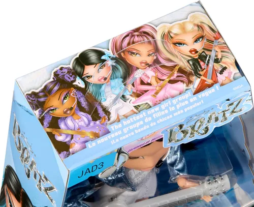 Miniatura 15 de Bratz Pop Starz Jade Fashion Doll con accesorios y encanto