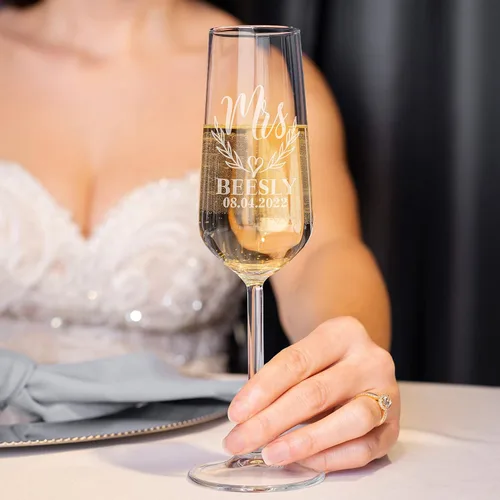 Miniatura 6 de Juego de 2 copas de champán personalizadas, copas florales de Mr & Mrs para novia y novio, registro de bodas por nombre de la novia, regalo Mr & Mrs