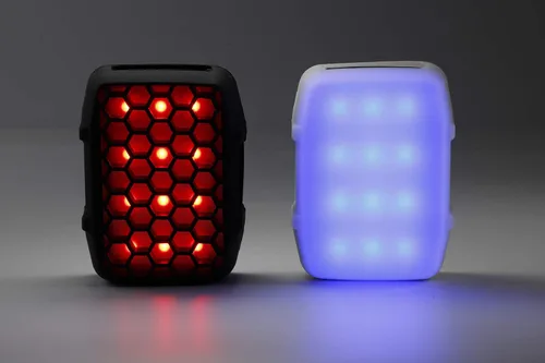 Miniatura 4 de Falcon Eyes F7 Mini 5W RGB Pocket On Camera Light con función de adsorción magnética, batería recargable incorporada, control de aplicación