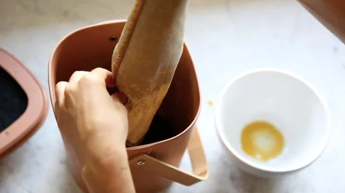 Miniatura 6 de CoffeeSock 'The Original' - Filtro ColdBrew reutilizable de algodón orgánico, hecho para adaptarse a un recipiente Toddy® de 48 onzas (1 filtro)