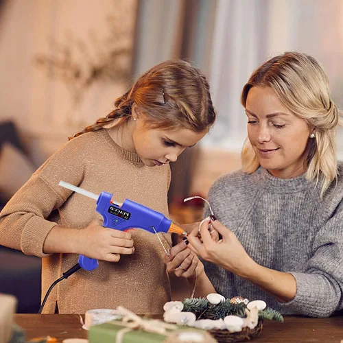 Miniatura 8 de Pistola de pegamento caliente con 10 barras de pegamento, kit de mini pistola de pegamento de 30 W, para uso escolar de artes y manualidades, Azul