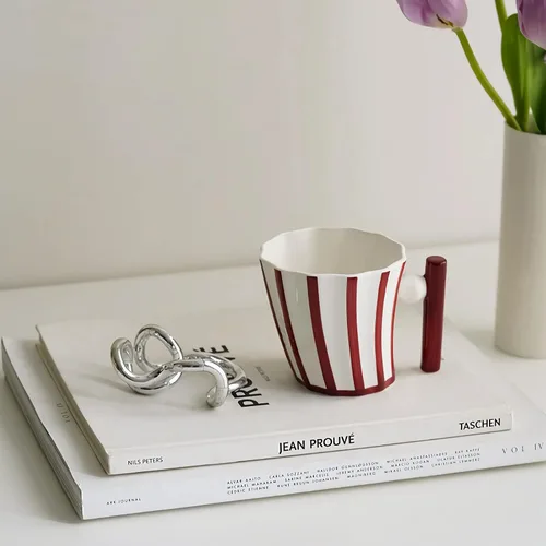 Miniatura 5 de Tazas de café de cerámica roja, taza de café hecha a mano para la oficina y el hogar, tazas de café artísticas para mujeres para mamá, taza roja