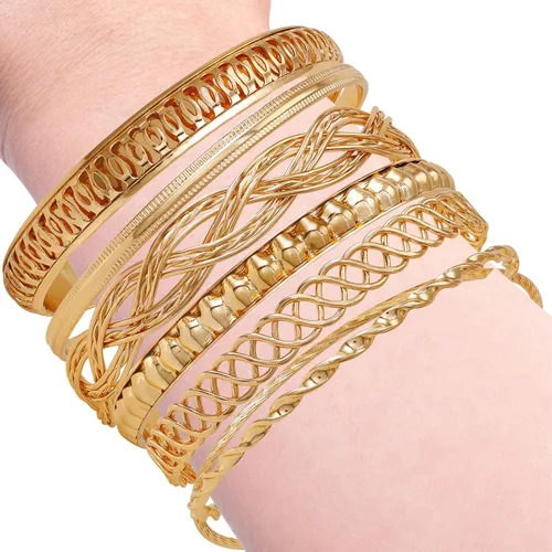Miniatura 3 de GUESS - Conjunto de 6 pulseras texturizadas para mujer, metal común, Oro, 294011-21