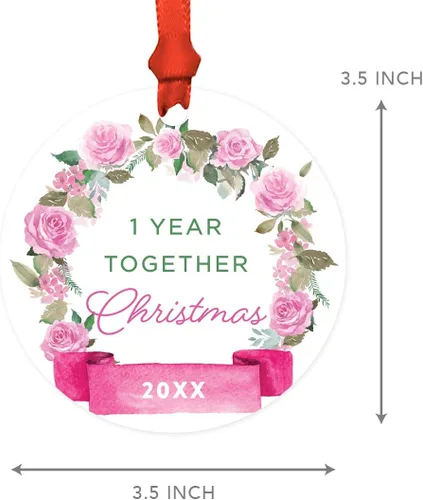Miniatura 5 de Andaz Press Adorno de Navidad de madera grabado con láser para aniversario de boda, 1 año juntos, Navidad 2025, pancarta de flores rosas, 1 paquete