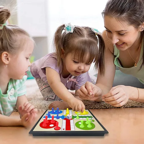 Miniatura 7 de KIDAMI Juego de mesa mini Ludo magnético de viaje, diseño plegable y ligero, regalo para niños y bebés (19.4 × 19.4 cm)