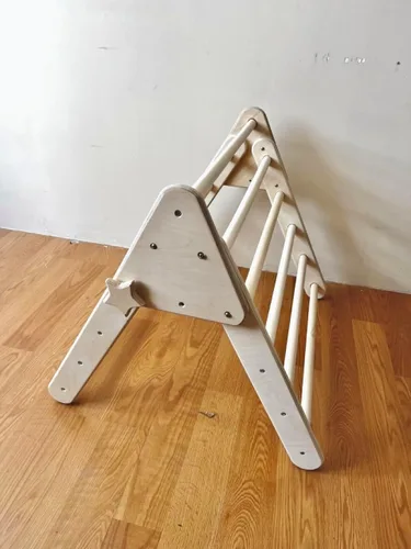 Miniatura 5 de Montessori Triángulo de escalada de madera para niños Marco de escalada plegable para interiores para niños y niños pequeños Equipo de parque