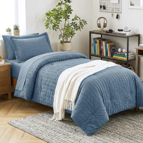 Miniatura 30 de CozyLux Juego de ropa de cama con edredón tamaño King Beige Seersucker de 7 piezas, juego de cama en una bolsa, con edredón, sábanas, fundas