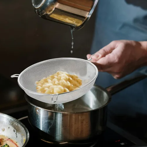 Miniatura 6 de Lurrose Cuchara de malla de acero inoxidable de 17.12 pulgadas con colador ranurado de mango largo para servir alimentos, drenaje de aceite