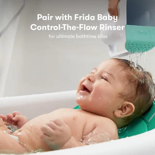 Miniatura 6 de Frida Baby Kit de baño 4 en 1 Grow-with-Me y Control The Flow Rinser Cup Bath Time