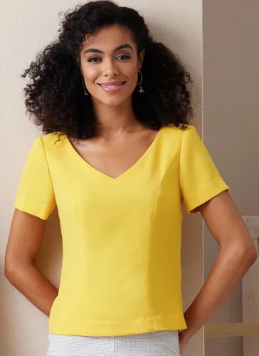 Miniatura 4 de Butterick Palmer/Pletsch - Kit de patrón de costura semiajustada para tops de Misses', código de diseño B6925, tallas 16-18-20-22-24