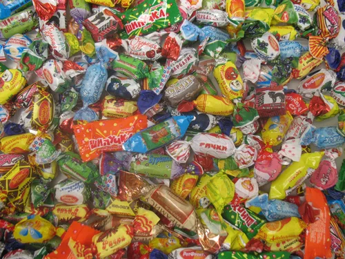 Miniatura 2 de Surtido de dulces de chocolate gourmet rusos y ucranianos (5 libras (80 oz))