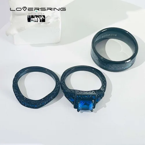 Miniatura 4 de LOVERSRING Juego de anillos de novia para parejas, chapado en oro negro, circonita azul, acero inoxidable de 10 quilates, anillo de boda