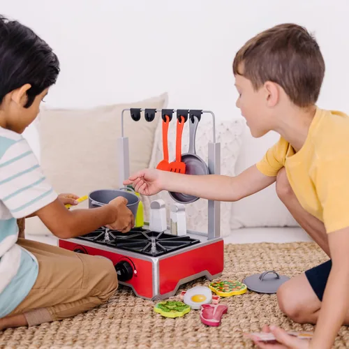 Miniatura 5 de Melissa & Doug Juego de cocina de madera de lujo de 19 piezas con comida de madera, olla y sartén duraderos