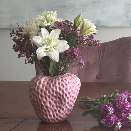 Miniatura 8 de PeachiiPitt - Florero de fresa rosa, jarrón único para decoración estética, decoraciones de fresa para cocina, estantería y centro de mesa auxiliar