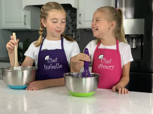 Miniatura 5 de Personalized Kids Apron Kid or Toddler Apron Sizes Choice of Color and Thread
