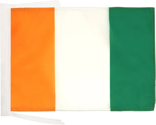 Miniatura 1282 de Bandera de México AZ FLAG, 45.7 x 30.5 cm, con cordones - Pequeñas banderas mexicanas de 30 x 45 cm - Bandera de 45.7 x 30.5 cm
