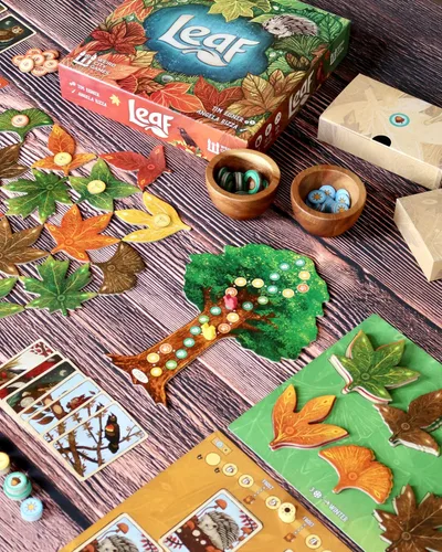 Miniatura 4 de Juego de mesa Leaf de Weird City Games, juego de mesa de estrategia