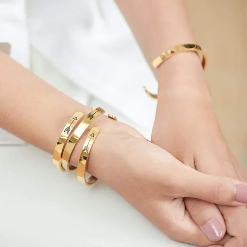 Miniatura 2 de Mint & Lily Pulsera de mantra personalizada, regalo para ella