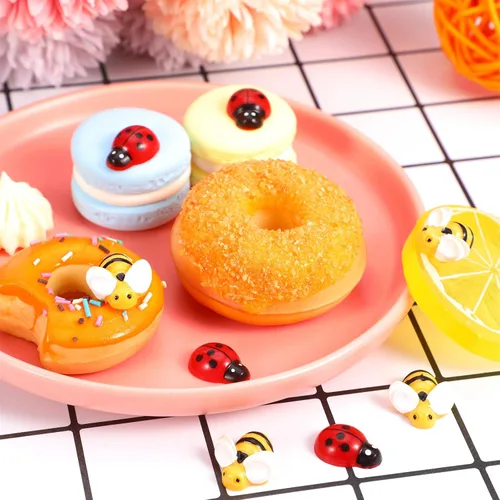 Miniatura 3 de Jetec 50 pequeñas abejas de resina, incluyendo 25 piezas de diminutas abejas de resina y 25 mariquitas para manualidades, corona, álbumes