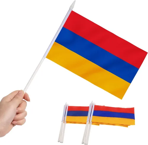 Anley Mini bandera de Armenia - Paquete de 12 banderas armenias pequeñas en miniatura de mano en barra, resistentes a la decoloración y colores