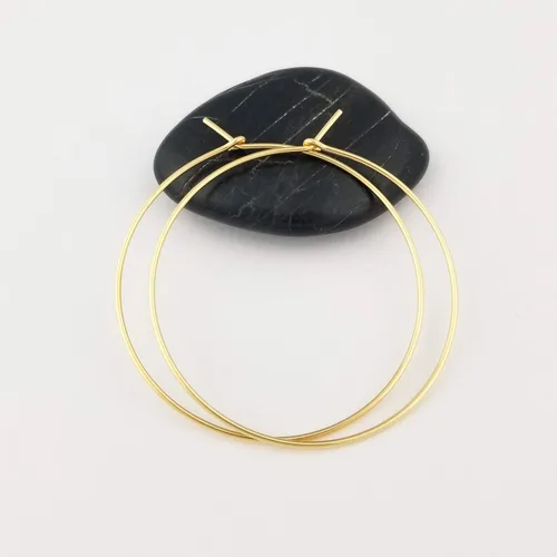 Miniatura 4 de Aretes de aro finos medianos de oro de 14 quilates para mujer, ligeros, minimalistas, para uso diario, de 1.5 pulgadas