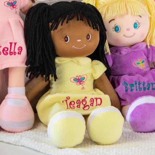 DIBSIES - Muñeca abrazable con mariposa personalizada - 15 pulgadas (cabello negro)