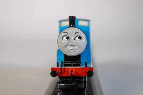 Miniatura 5 de Bachmann Trenes - THOMAS & FRIENDS LOCOMOTORA EDWARD con Ojos Móviles - Escala HO