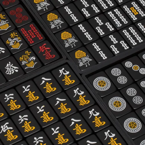 Miniatura 2 de Yellow Mountain Imports - Juego de Mahjong Riichi japonés - Azulejos negros de tamaño estándar y estuche de vinilo - con ficha del Viento del Este