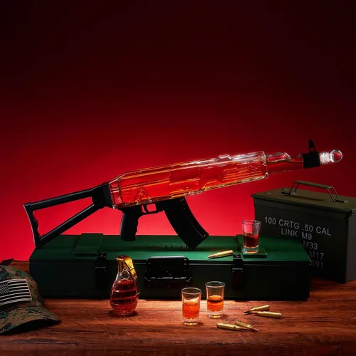 Miniatura 7 de Juego de regalo de decantador de whisky de pistola, 25 onzas con tres vasos de chupito de 3 onzas + botella de granada, ideas únicas de cumpleaños