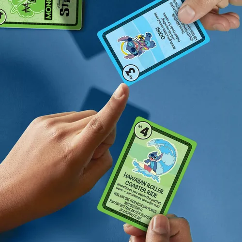 Miniatura 5 de Monopoly Deal: Edición Disney Stitch - Juego de cartas Basado en Lilo & Stitch de Disney Juegos de Disney para niños oficialmente licenciados