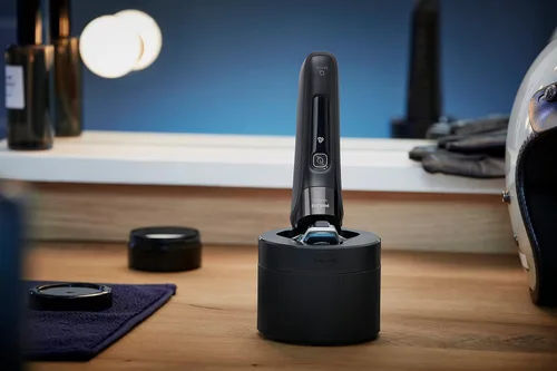 Miniatura 10 de Philips Norelco Shaver 7600, afeitadora eléctrica recargable en seco y húmedo con tecnología SenseIQ, cápsula de limpieza rápida, estuche de viaje