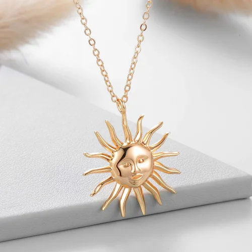 Miniatura 4 de MEVECCO Collar de oro para mujer, disco de moneda con patrón celestial, colgante grabado chapado en oro de 18 quilates, simple, personalizado