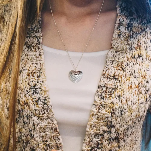 Miniatura 3 de Philip Jones Medallón de corazón chapado en plata, chapado en plata, No es una piedra preciosa