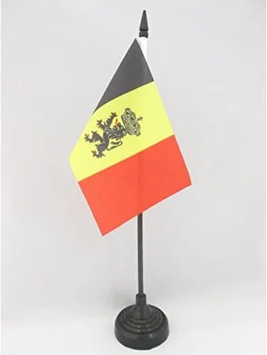 Miniatura 48 de United Kingdon Coat of arms Table Flag 5'' x 8'' - UK - British - England Desk Flag 21 x 14 cm - Black plastic stick and base - AZ FLAG Escudo