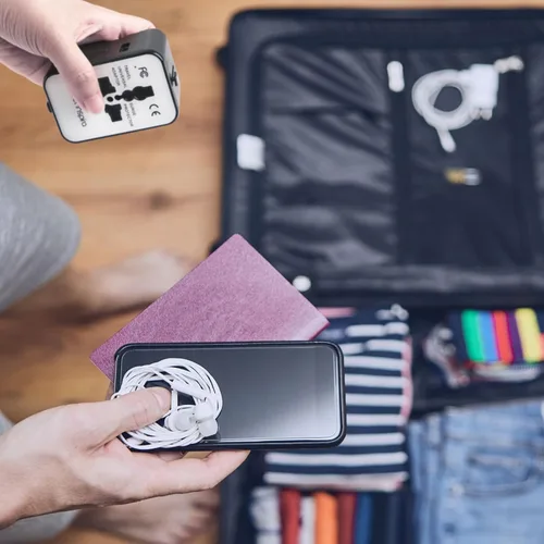 Miniatura 4 de Travel inspira Combo de báscula digital de equipaje y adaptador de enchufe de viaje, Combo de báscula digital de equipaje y adaptador de enchufe