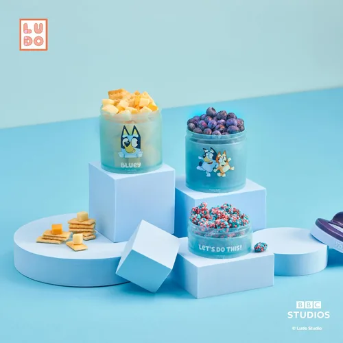 Miniatura 6 de Whiskware Bluey - Recipientes apilables para aperitivos para bebés, niños pequeños y niños, 3 vasos apilables para la escuela y los viajes, ¡Hagamos