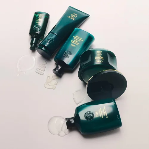 Miniatura 9 de Oribe Curl Gelee for Shine & Definition - Curl Defining Gel For Curly & Coily Hair - Smoothes, Nourishes & Defines Curls - Softens & Protects Curls