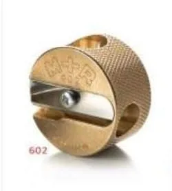 Miniatura 3 de Mobius + Ruppert (M+R) Sacapuntas de latón - ¡elige entre 4 formas! Fabricado en Alemania, ¡el sacapuntas más fino del mundo! (600 - Punta única)
