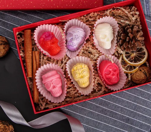 Miniatura 5 de Webake Molde de calavera para chocolate con 5 formas diferentes, molde de esqueleto de silicona para Halloween, chocolate, dulces, gelatina, hielo