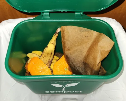 Miniatura 4 de Pequeño contenedor de compost verde para colgar en el contenedor de basura de cocina
