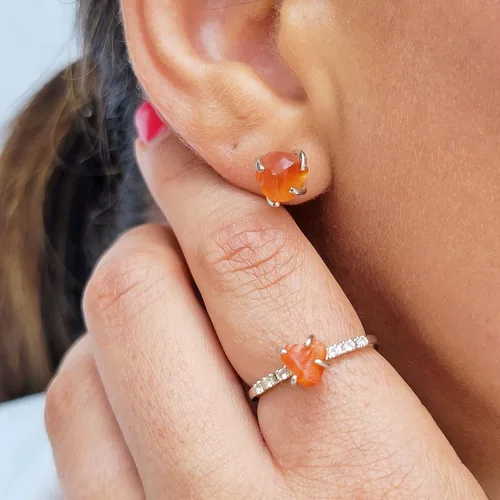 Miniatura 131 de Natural raw gemstone stud earrings with white gold over 925 sterling silver, 6 to 7mm rough genuine quality birthstone gift for her, Uniquelan