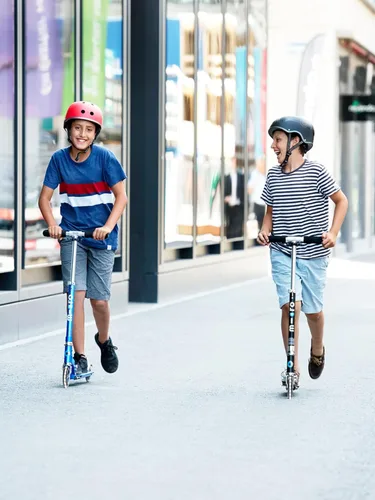 Miniatura 4 de Micro Patinete Sprite plegable LED para niños y adolescentes para mayores de 6 años Niños de hasta 220 libras 2 ruedas Listo para viajar