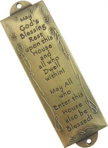 Miniatura 10 de Holy Land Market Shema Bendición de Metal Mezuzá - Bronce, Bendición de Hogar Inglés/Hebreo, Mezuzá de Latón con Inscripción Shema, Montaje