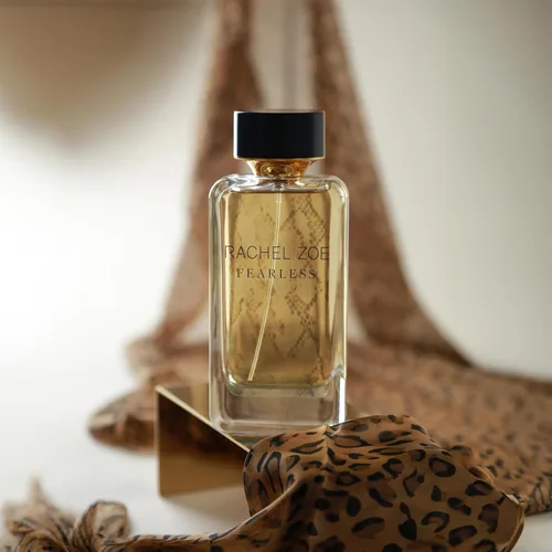 Miniatura 6 de Rachel Zoe Fearless - Mini spray de Eau de Parfum de 0.34 oz – Perfume femenino perfectamente equilibrado para mujeres – Despierta los sentidos