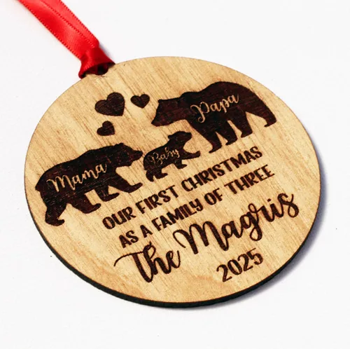Miniatura 3 de Adorno de Navidad personalizado con texto en inglés «Mama Papa», oso bebé, personalizable con texto en inglés «Our First Christmas as a Family»