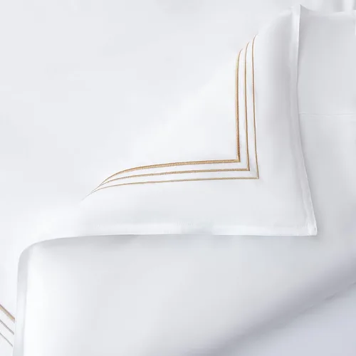 Miniatura 5 de HiEnd Accents - Juego de funda de edredón de 3 piezas, tamaño King, color blanco con bordado dorado, ropa de cama de algodón de lujo