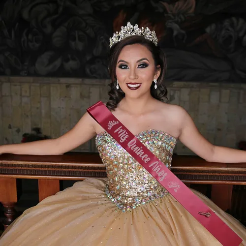 Miniatura 4 de It's My 15th Birthday Gifts for Teenage Girl Quince Anos - Banda de fiesta de quinceañera, banda rosa con extremos ajustables, viene con corona